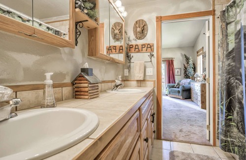 Florissant House | Serenity at Bear Lodge,Fantastic Sangre de Cristo Mountain Views,RV Parking,Dogs Considered with Fee