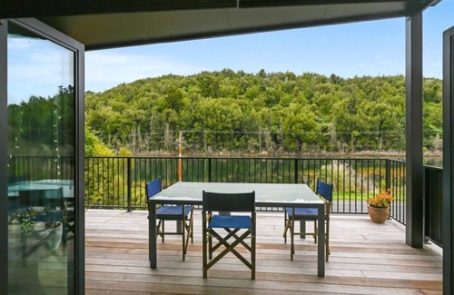 Rotoma House | Serenity At Lake Rotoma