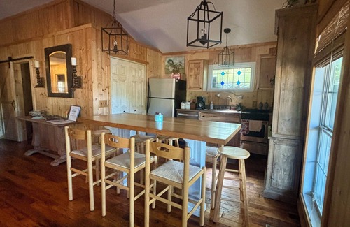 Fort Payne Cabin | Serenity at Little River Canyon with Private Lake and Dock