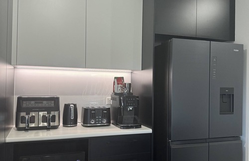 Mareeba House | Serenity at the Edge