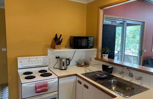 Dolphin Sands House | Serenity Beach House Dolphin SandsnFree late checkout maybe available on request