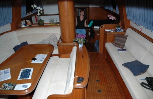 Santurce Boat Rental | Serenity Boatel, standard cabin in San Juan