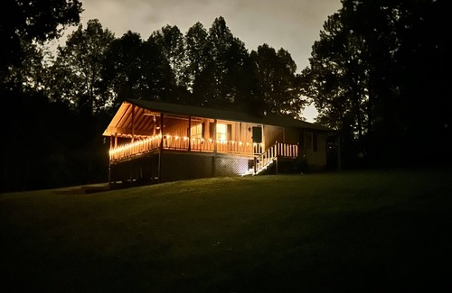 Cookeville Cabin | Serenity Cabin w/Country Views