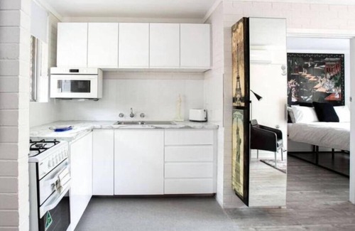 Subiaco Apartment | Serenity & Comfort in Subiaco 1 Bedroom Unit