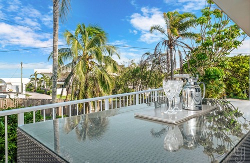 Lammermoor House | Serenity Cottage - Your Beachside Escape