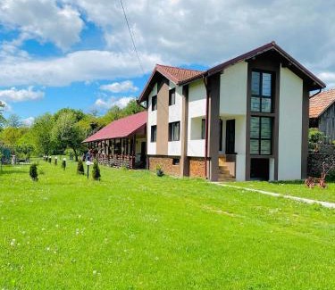 Arcani House | Serenity Garden Villa