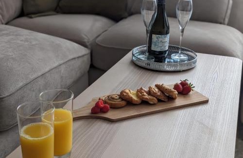 Poole Apartment | Serenity