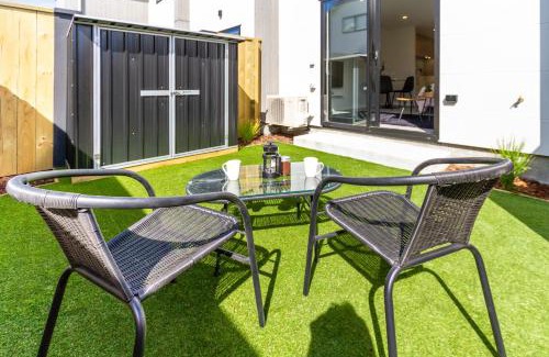 New Brighton Apartment | Serenity Getaway