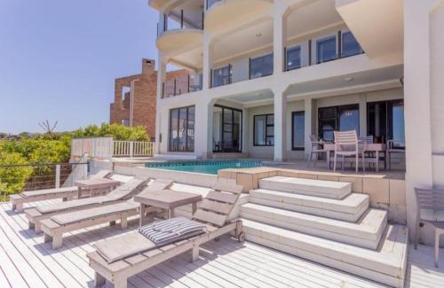 Herolds Bay Villa | Serenity Heights - Herold's Bay