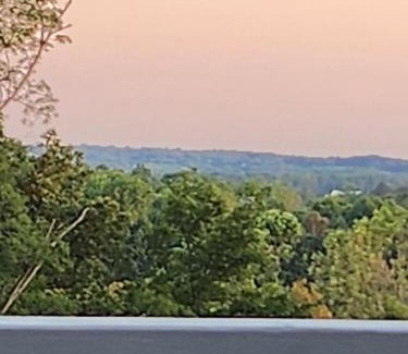 Brownsville Bed & Breakfast | Serenity Hill bed and Breakfast