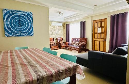 Jaro House | Serenity Home - 4 bedroom home