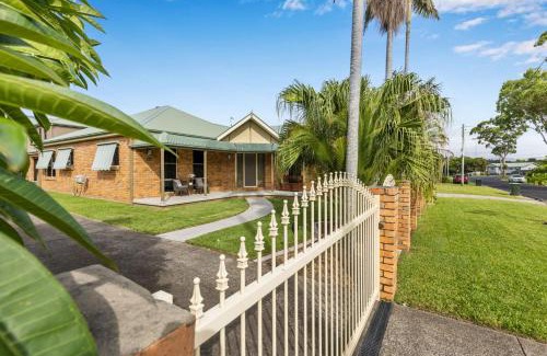 Sawtell House | Serenity in Sunny Sawtell