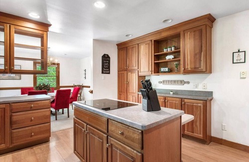 North Chesterfield House | Serenity in the Suburbs: Your Gorgeous RVA Getaway