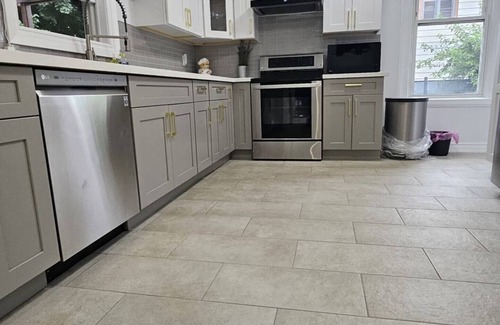 Niagara Falls Bed & Breakfast | Serenity Inn! -Serenity Room! -Breakfast Included