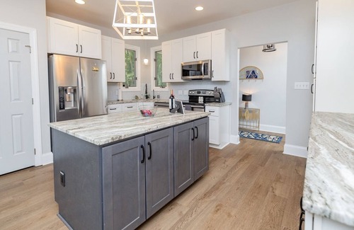 La Crosse House | Serenity Now | Spectacular Views! | Newly Renovated!