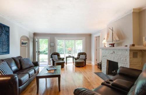 Saugatuck House | Serenity Now