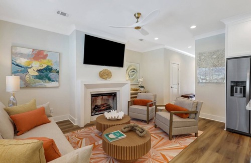 Saint Simons Heights House | Serenity Oasis - Villa 1 - Professionally Designed Duplex Home with Luxurious Heated Pool and Spa!