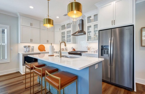 Saint Simons Heights House | Serenity Oasis - Villa 2 - Professionally Designed Duplex Home with Luxurious Heated Pool and Spa!