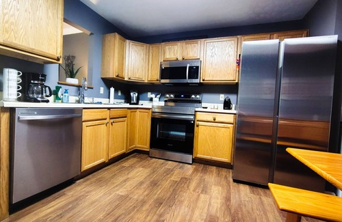 Sevierville Condo | Serenity Pointe - Mountain condo close to downtown Sevierville and Pigeon Forge.