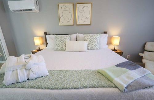 Hunt Club House | Serenity Retreat Pool Hot Tub BBQ Workspace WiFi+