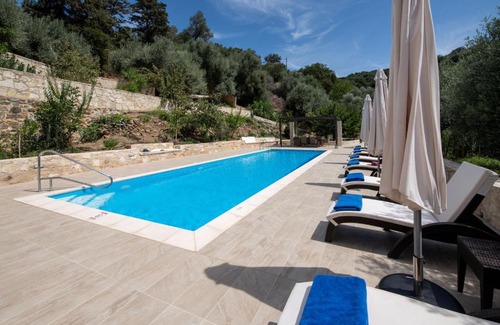 Kantanos-Selino Villa | Serenity River Villa