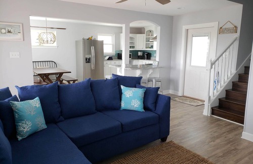 Morgantown House | Serenity Sands Beach House - Great Location and Views!