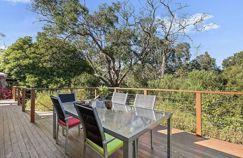 Silverton House | Serenity @ Silverton - Pet Friendly with Fireplace (Araluen)