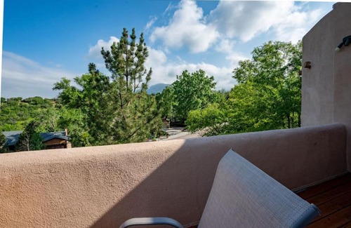 Skyway House | Serenity Skyline Lodge