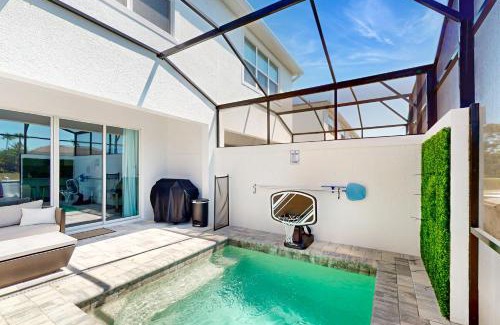 Four Corners House | Serenity Stay