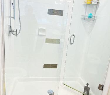 Burke Mountain House | Serenity Suite & King Comfort & Cool AC Bliss