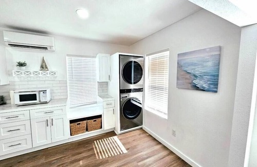 Del Mar Apartment | Serenity Suite - Ocean Dr