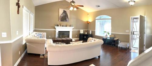 Raisin House | serenity