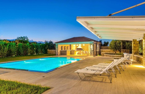 Drosia Villa | Serenity Zante - Three Bedroom Villa, Sleeps 6