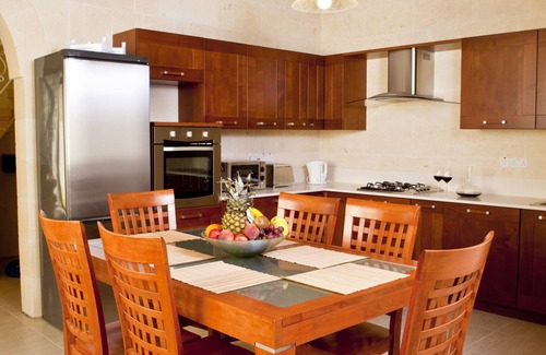 Xaghra House | Serkuzan - 3-Bedroomed House with Private Pool