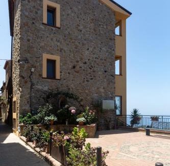 Centola Apartment | Serra Cozy Apartments