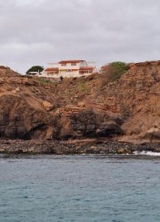 Maio House | Serra's Village