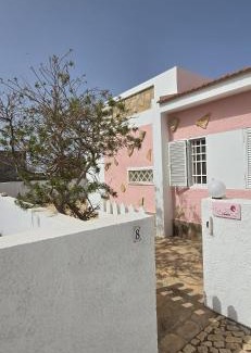 Maio House | Serra's Village