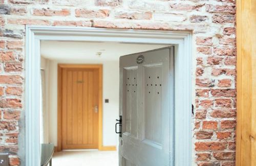 Ryther Apartment | Servant's Quarters