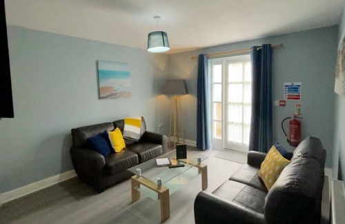 Mumbles Apartment | Serviced 2 bed Apartment @Norton House in Mumbles