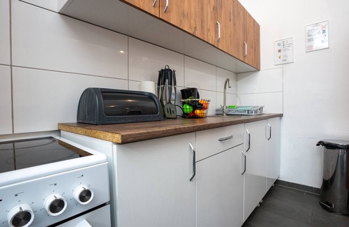 Hochlarmark Apartment | Serviceroom24 - Apartment 3 in Recklinghausen High WLAN - TV - 24-7 check-in