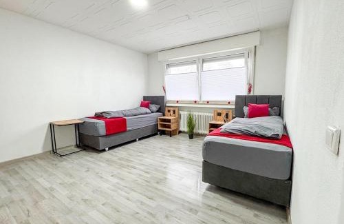 Alt-Rentfort Apartment | Serviceroom24 - Apartment 3 in Gladbeck WLAN - Smart-TV - 24-7 Check-in und Küche