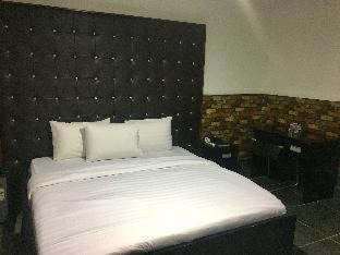Ikeja Hotel | Sese Cottage