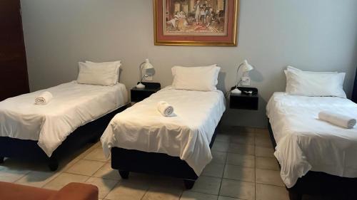 Quigney Beach House | Sesethu Lodge