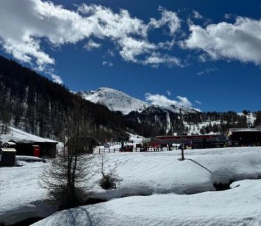 Borgata Sestriere Apartment | Sestriere Borgata appartamento in montagna Casa di Bertu