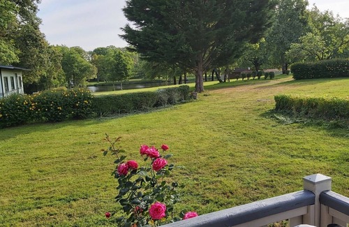 Sainte-Reine-de-Bretagne House | Set in the beautiful grounds of Chateau le Deffay near Pontchateau