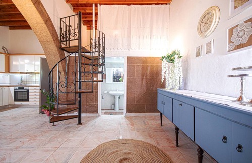 Archangelos House | Set in Archangelos, 2.7 km from Stegna Beach and 19 km from Lindos Acropolis.