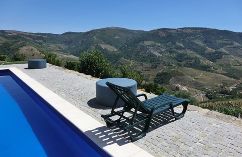 Bomfim House | Set In It's Own Vineyard With Unique Views Over The Valley For Complete Privacy!