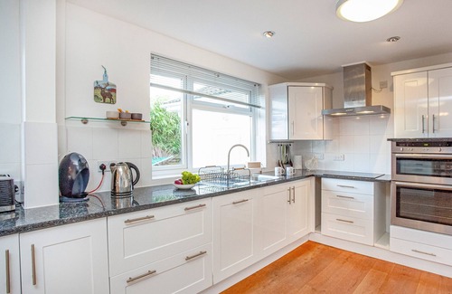 Portscatho Cottage | Set within the idyllic area of the Roseland.