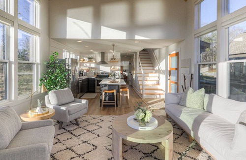 Tracy City Cabin | Settle Down at The Retreat at Water's Edge