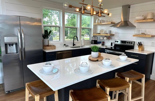 Tracy City Ski Chalet | Settle Down on the Lake – Your Waterfront Escape in Tracy City